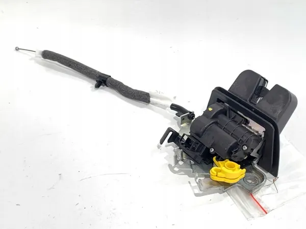 Baklås Audi A4 B9 Avant 4M0827506B image 2