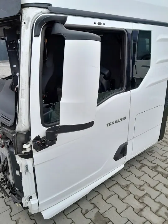 MAN OEM KABINA GM TG3 Ohjaamo TGX TG3 2023 Valkoinen image 8