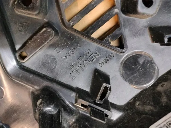 Front Grill Renault Kadjar Lift OE image 3