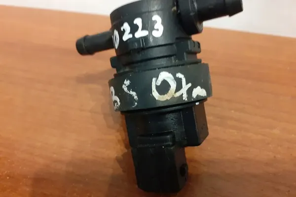 Válvula de vácuo MERCEDES-BENZ S (W221) 3.5L 2007 OEM image 5