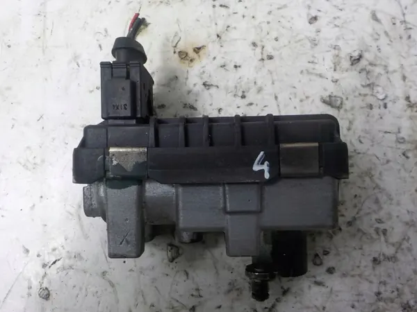 Jaguar S-Type 2.7 Turboaktuator OEM 4R8Q6K682BL image 2