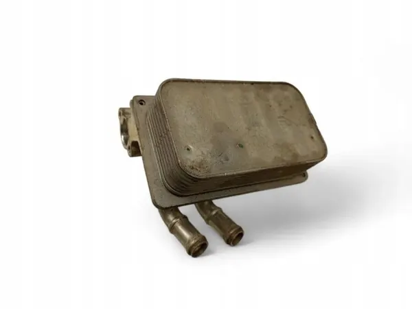 Enfriador de aceite Audi A5 8W OEM 4G0317021AR Usado image 5