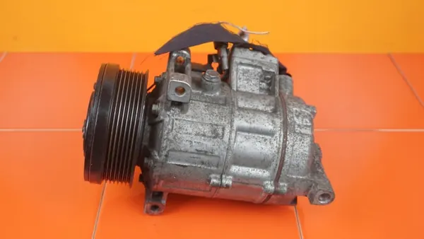 Compresseur climatisation F9Q266 pour Suzuki Grand Vitara image 2