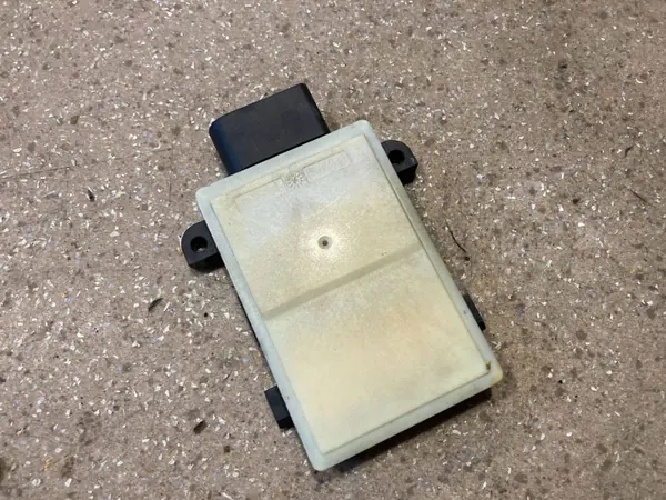 Module de surveillance d'angle mort Audi e-tron OEM 4N0907566G image 9