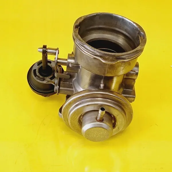 EGR-venttiili Audi A4 S4 B6 038129637L image 5