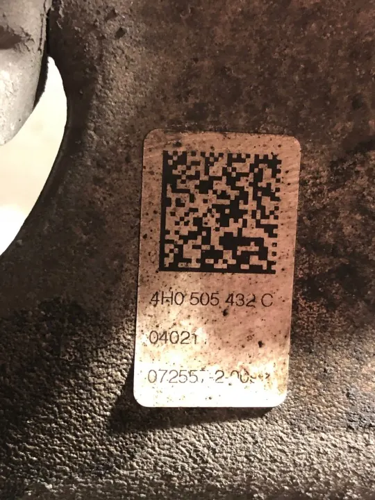 Audi OE 4H0505432C Bakre hjulnav - Begagnad image 3