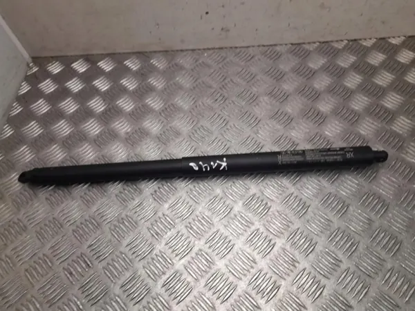 Gasfjäder Lexus LBX 2025 OEM 68910-52040 image 3