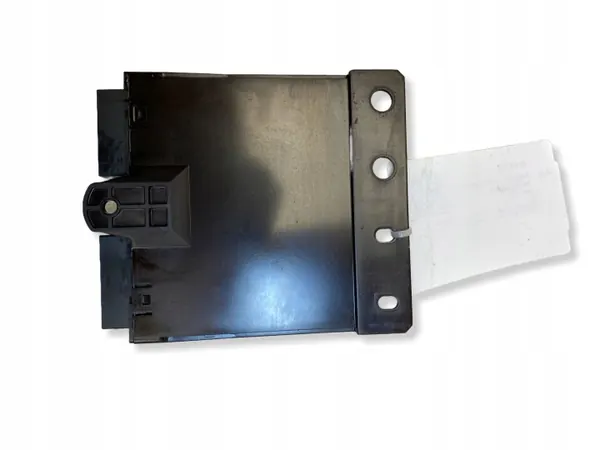 Module Commande Hayon Volvo XC60 2020 OEM 32214270 image 4