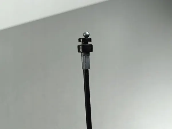 Cabo do capô Mitsubishi Outlander IV 2022 OEM FOB46523 image 2