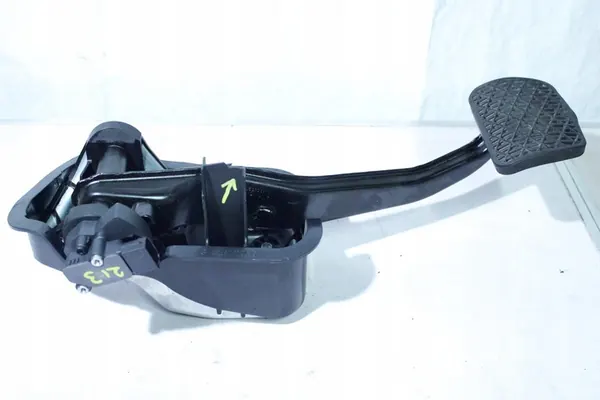 MERCEDES GLE 167 A2139051303 Jarrupoljin image 3