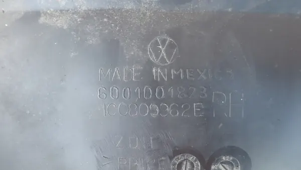 Right Front Wheel Arch VW New Beetle 98-10R image 8