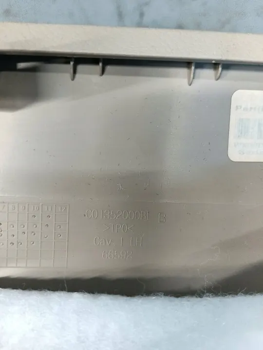 OEM C01352000BL linker interieurdeel voor Dodge Durango image 6