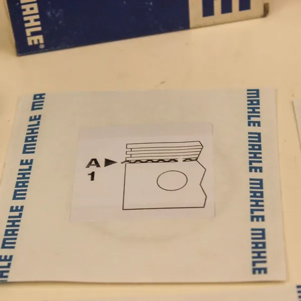 Volkswagen Polo V 6R 2016 Anel de pistão OEM image 5