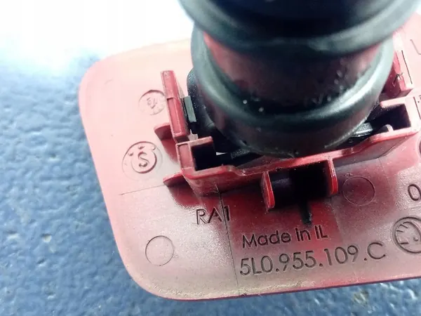 Linker Voorste Koplampwasmachine SKODA YETI 5L0955965B image 6