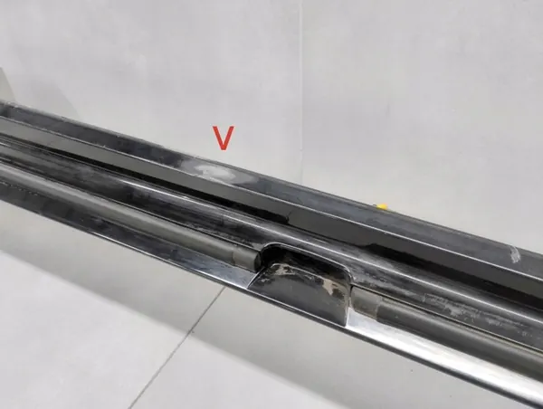 Barre de seuil gauche Hyundai Ioniq 5 21- OEM image 6