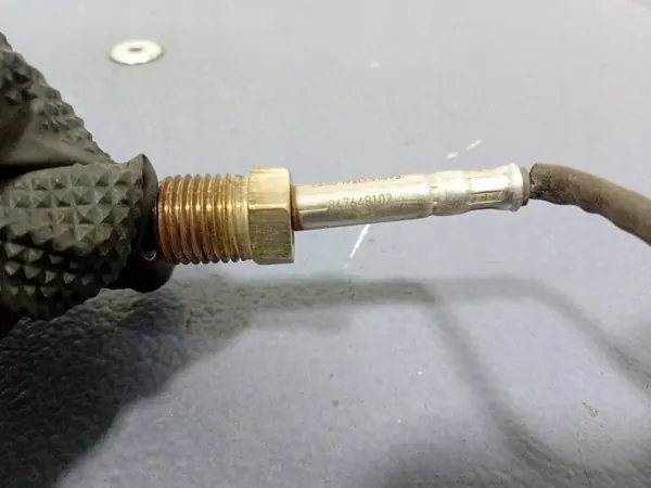 Sensor Temperatura Escape BMW X3 G01 3.0D OEM 8476481 image 3