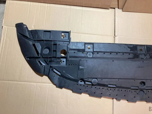 Placa de cubierta OEM A1778858205 Mercedes image 9