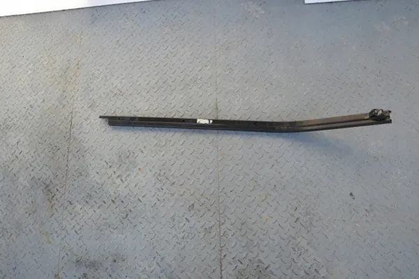 Dörrledningsskena höger nedre Renault OEM fhuskowron image 3