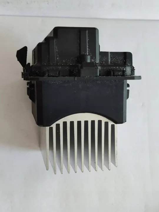 Blowerweerstand Renault Trafic III Clio IV 271502045R image 4