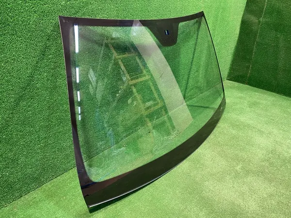 MERCEDES C-KLASA W204 PARABREZZA ANTERIORE A2046706601 image 4