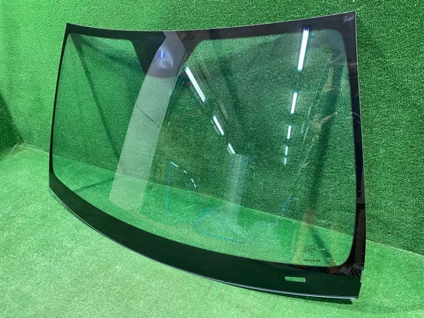 MERCEDES C-KLASA W204 PARABREZZA ANTERIORE A2046706601 image 5