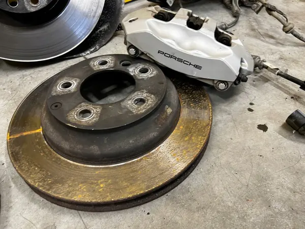 Kit disques et étriers frein OEM 7P5615106CD Porsche image 4