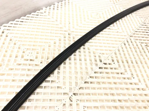 Saiote lateral esquerdo OEM LORK-2246-26765 Mercedes CLA image 3