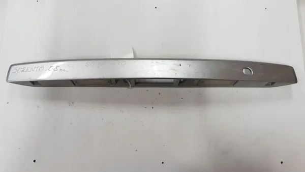 Luz de matrícula Kia OE 925003E0 para Sorento I image 2