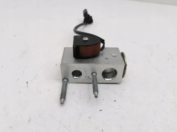 Citroen A/C Expansionsventil OEM T99085BB - Gebraucht image 3