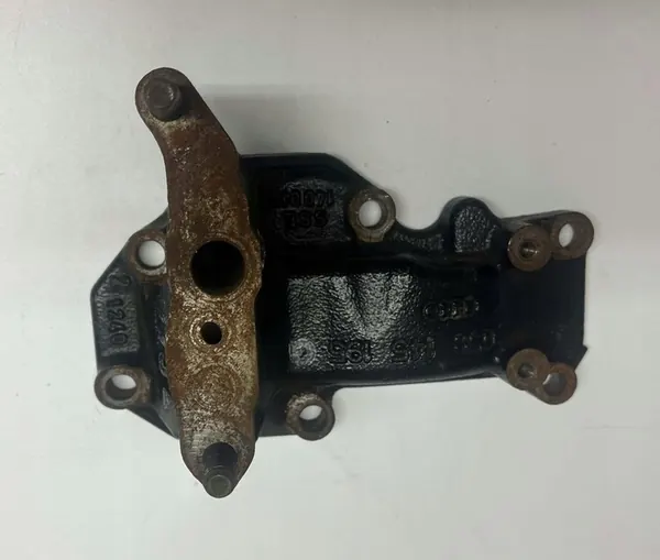 Suporte Turbo Audi A4 A5 A6 A7 A8 Q5 Q7 3.0 TDI 059145195G image 1