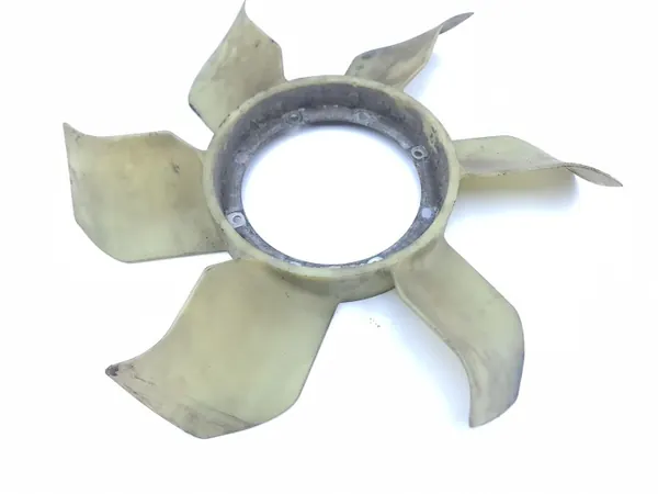 Ventilatorblad OEM 1320A015 voor Mitsubishi Pajero 2007 image 3