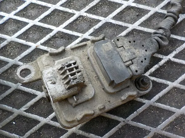 Sensor Lambda Peugeot 2.0 HDI OE 9817454580 image 5