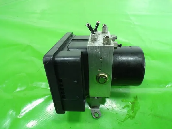 Bomba ABS OEM 3451-6771486-01 para BMW E81 image 6
