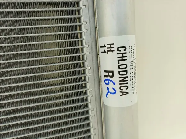 Toyota RAV4 V 5 2018- AC-kondensaattori OEM image 7