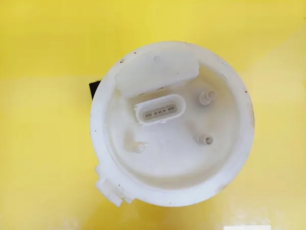 Bomba de Combustível VW Golf V 1.4 16V 1K0919051M image 2