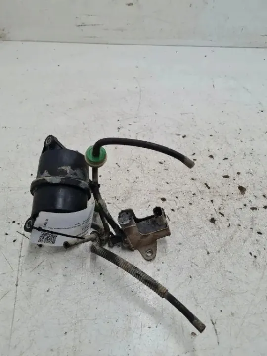 Solenoidiventtiili Mazda OE OEM 35143230006 image 2