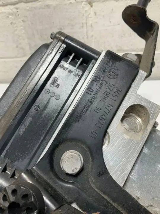 Bomba ABS usada OEM 6783366 para BMW 5 E60 3.0L image 8