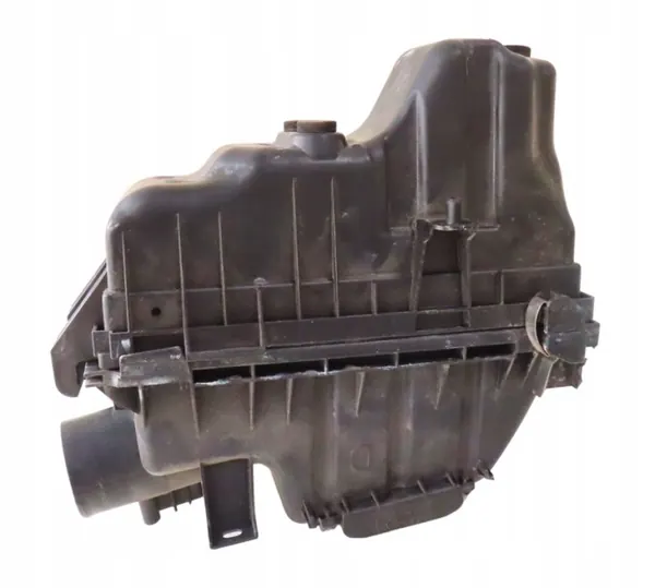 OEM Luchtfilterhuis voor Toyota Yaris III 1.4 D4D image 4