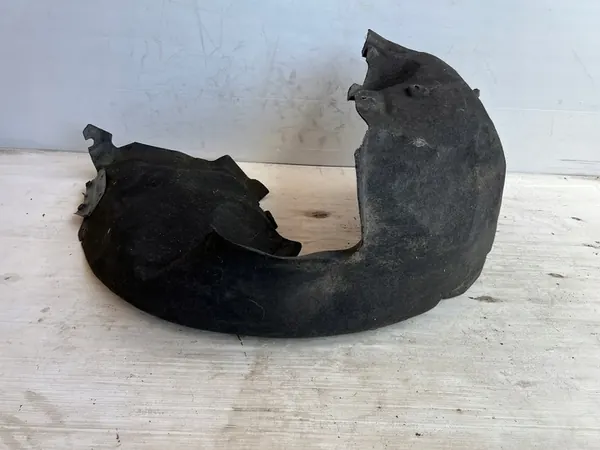 Volvo S80 2008 Front Right Wheel Arch 31294807 image 2