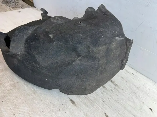 Volvo S80 2008 Front Right Wheel Arch 31294807 image 3