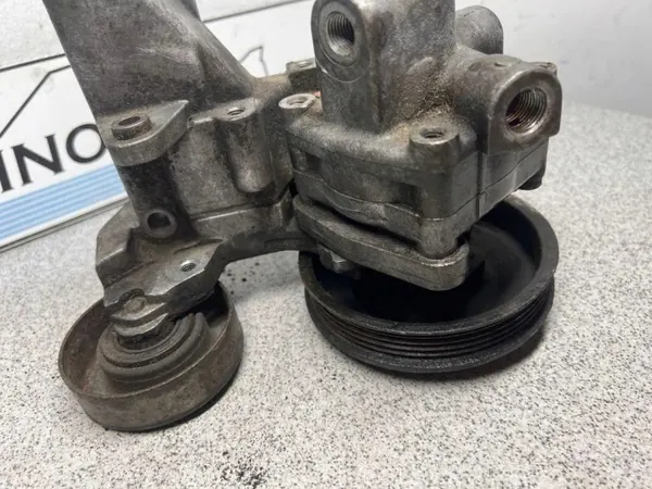 Pompe de direction assistée BMW OEM 7474746 pour Série 5 E39 image 5
