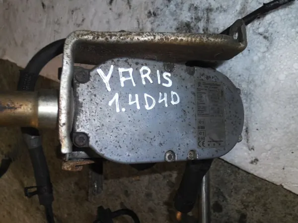 WEBASTO TOYOTA YARIS II 1.4 D4D 06-11 image 2