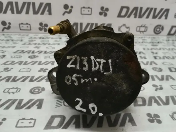 Opel Corsa Vacuümpomp 1.3 CDTI Diesel 73501167 image 2