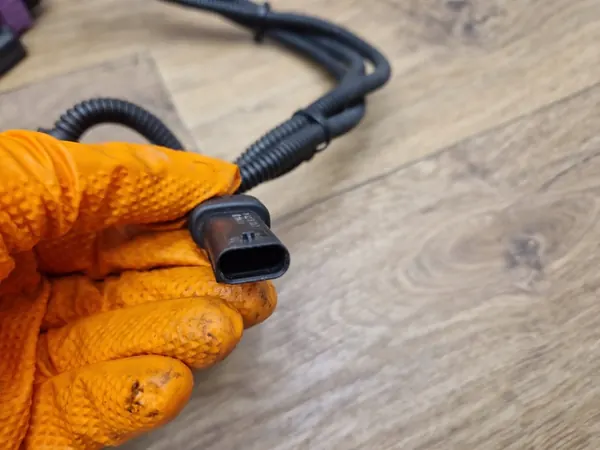 Boîte à puce BMW F30 330e Tuning CRTD4 BT Multi Canal image 6