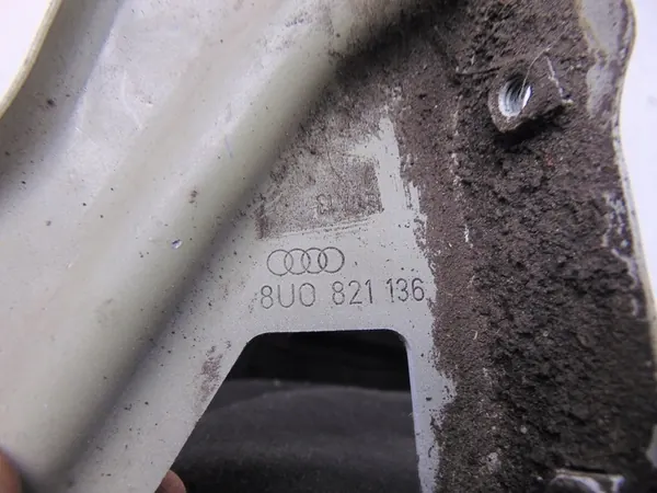 Höger Framskärm Stöd Audi Q3 8U0821136 LS9R image 3