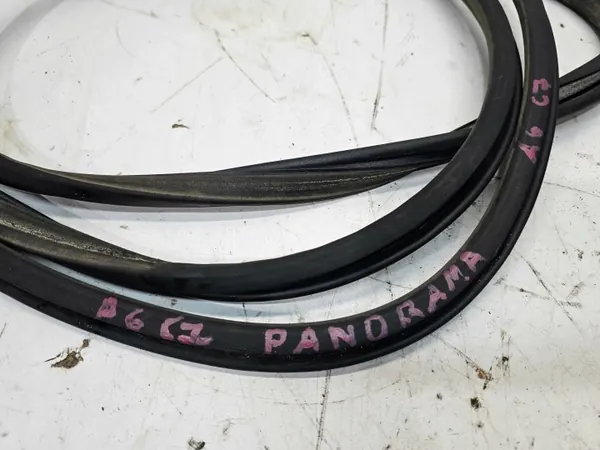 Audi Panoramakatto-tiiviste OEM 4G9877459 - Käytetty image 3