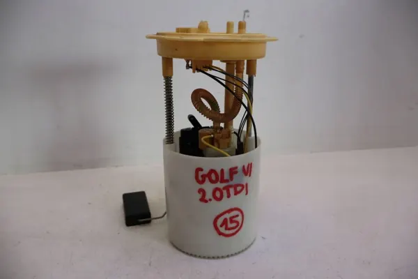 Begagnad vattenpump OEM 1K0919050J för VW Audi image 2