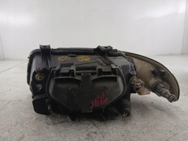 AUDI A4 B5 Faro Derecho + Indicador 8D0941030B image 5