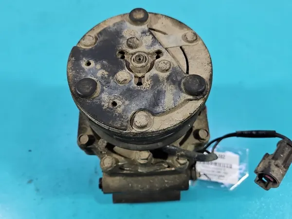 Compresseur de Climatisation Ford Focus MK1 1.8 TDDI image 8