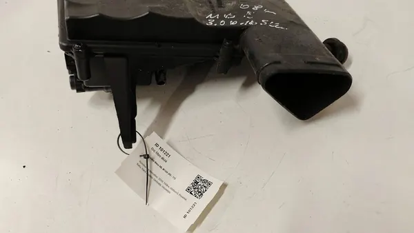 Ilmansuodattimen kotelo MERCEDES-BENZ M (W164) 3.0L diesel OEM image 3